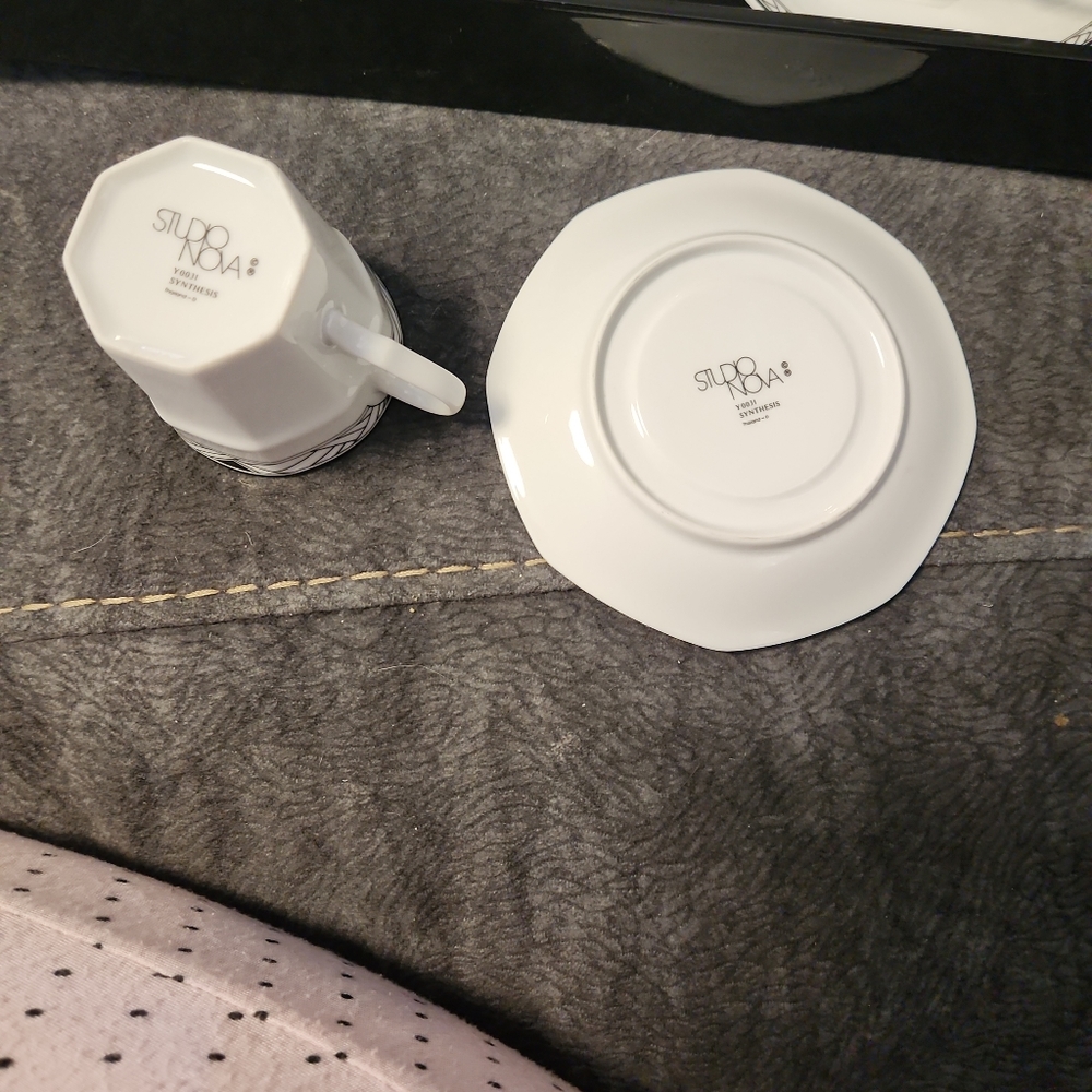 Tea set - Picture 3 of 7